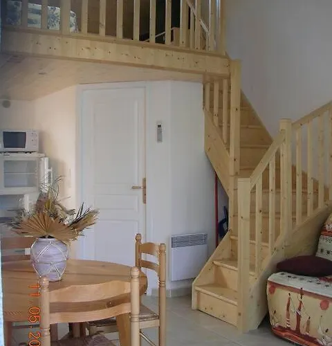 2 Personnes Proche Des Plages